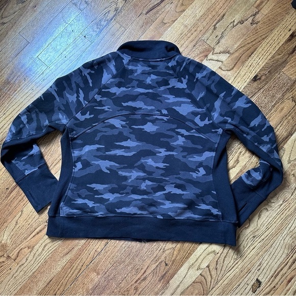 Athleta Triumph Full Zip Jacket Black Camo Sz 1X - Picture 12 of 13